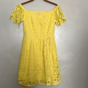Xhilaration NWT Women’s Yellow Lace Dress